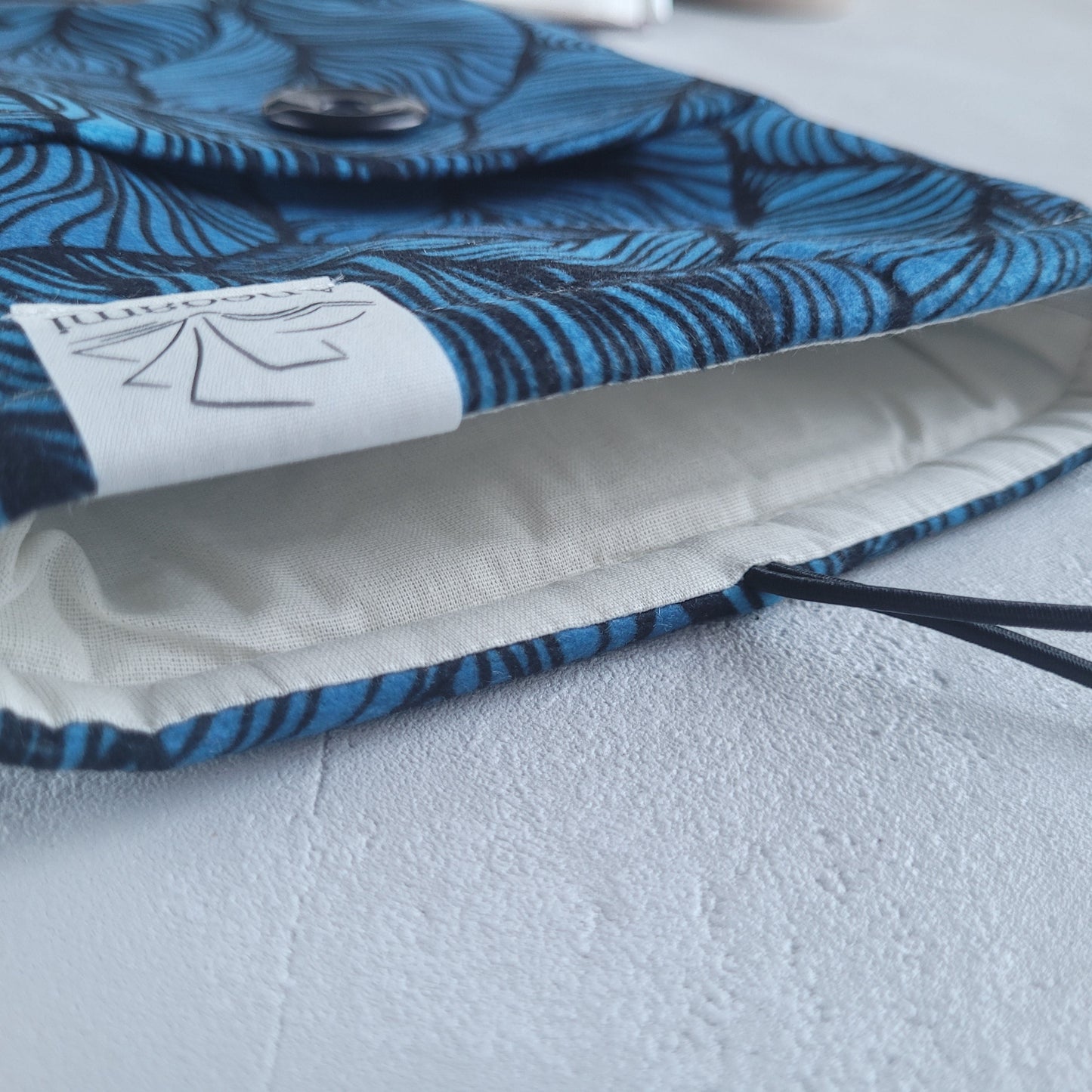 Tasca porta libri "Blu elegante"