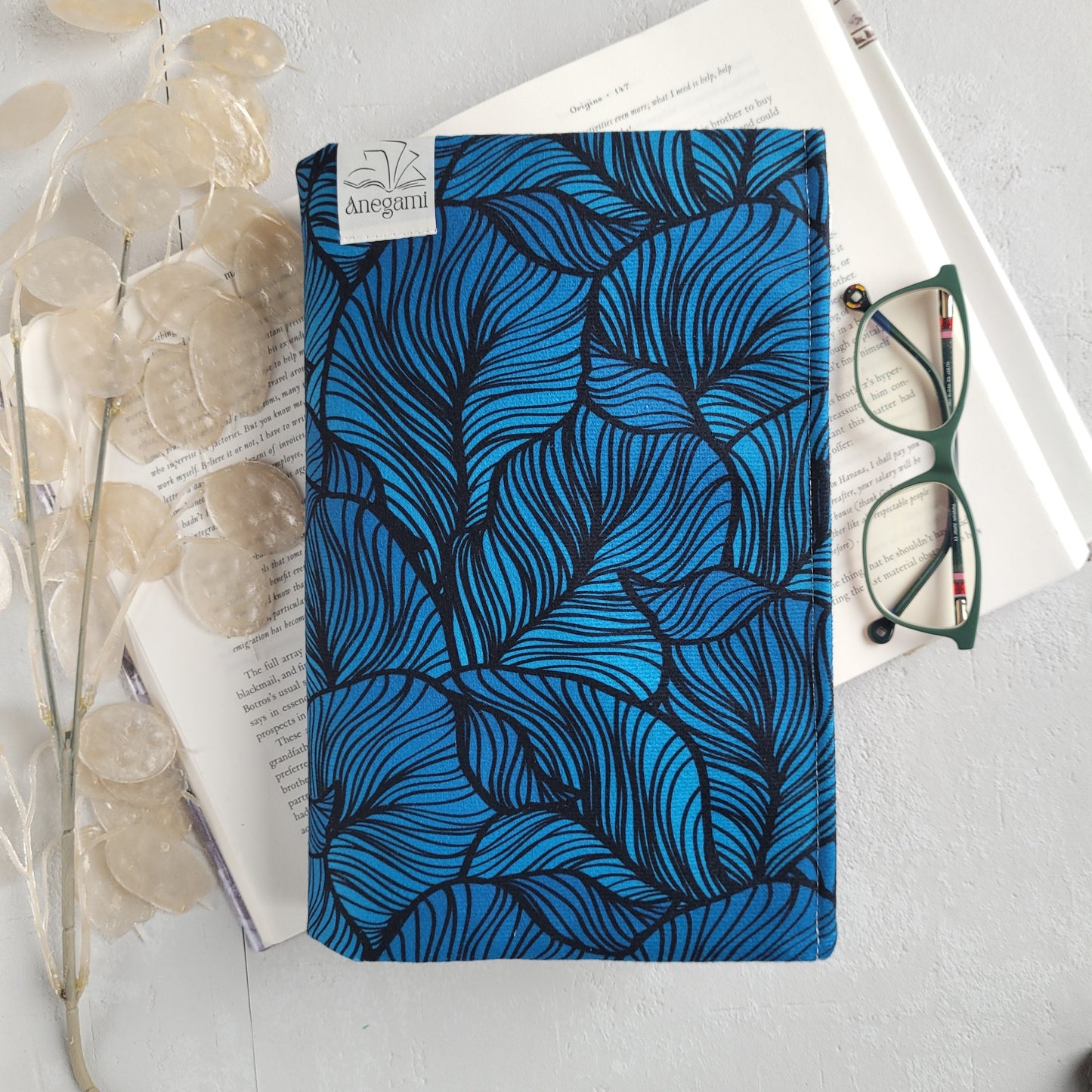 Copertina del libro "Stylish Blue"