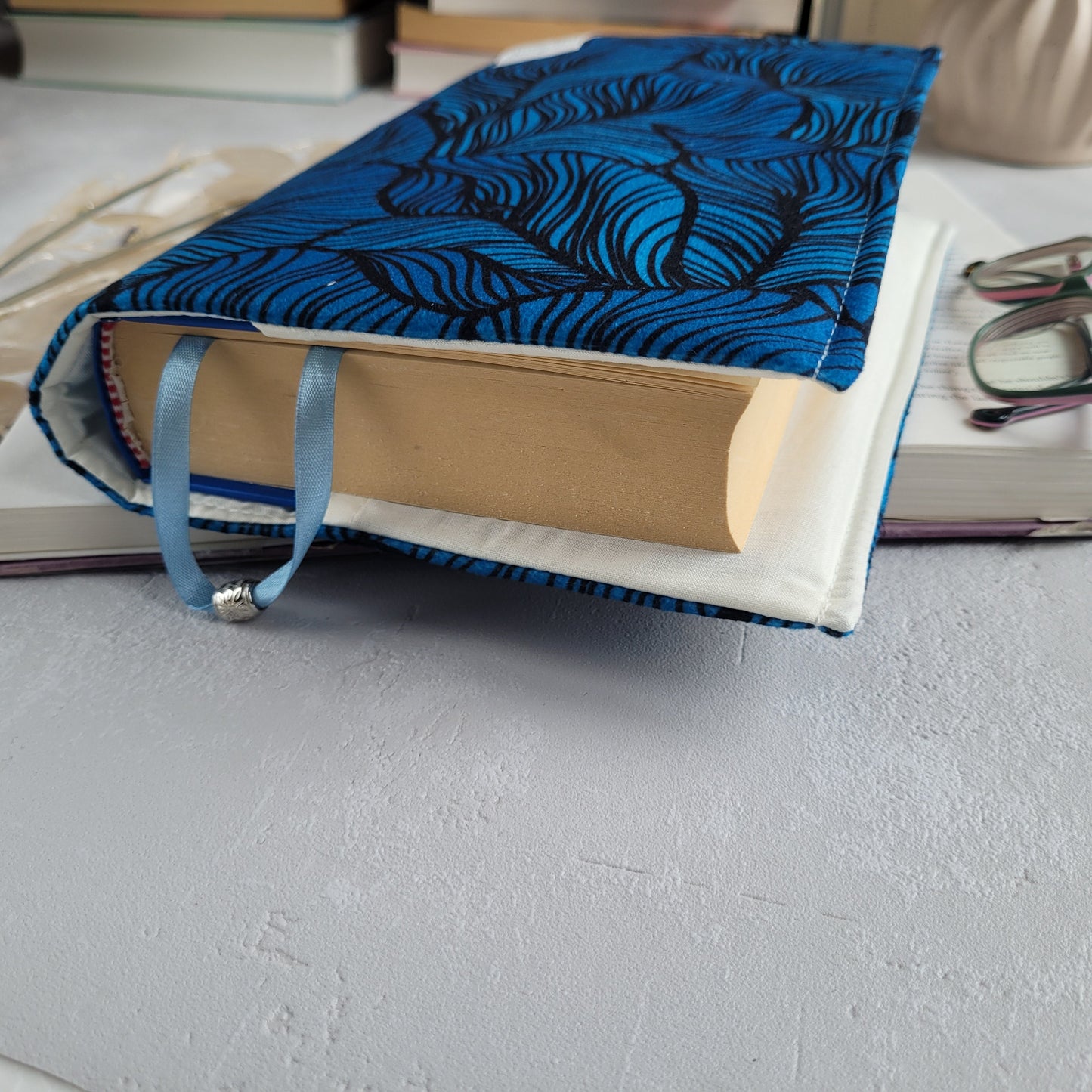 Copertina del libro "Stylish Blue"