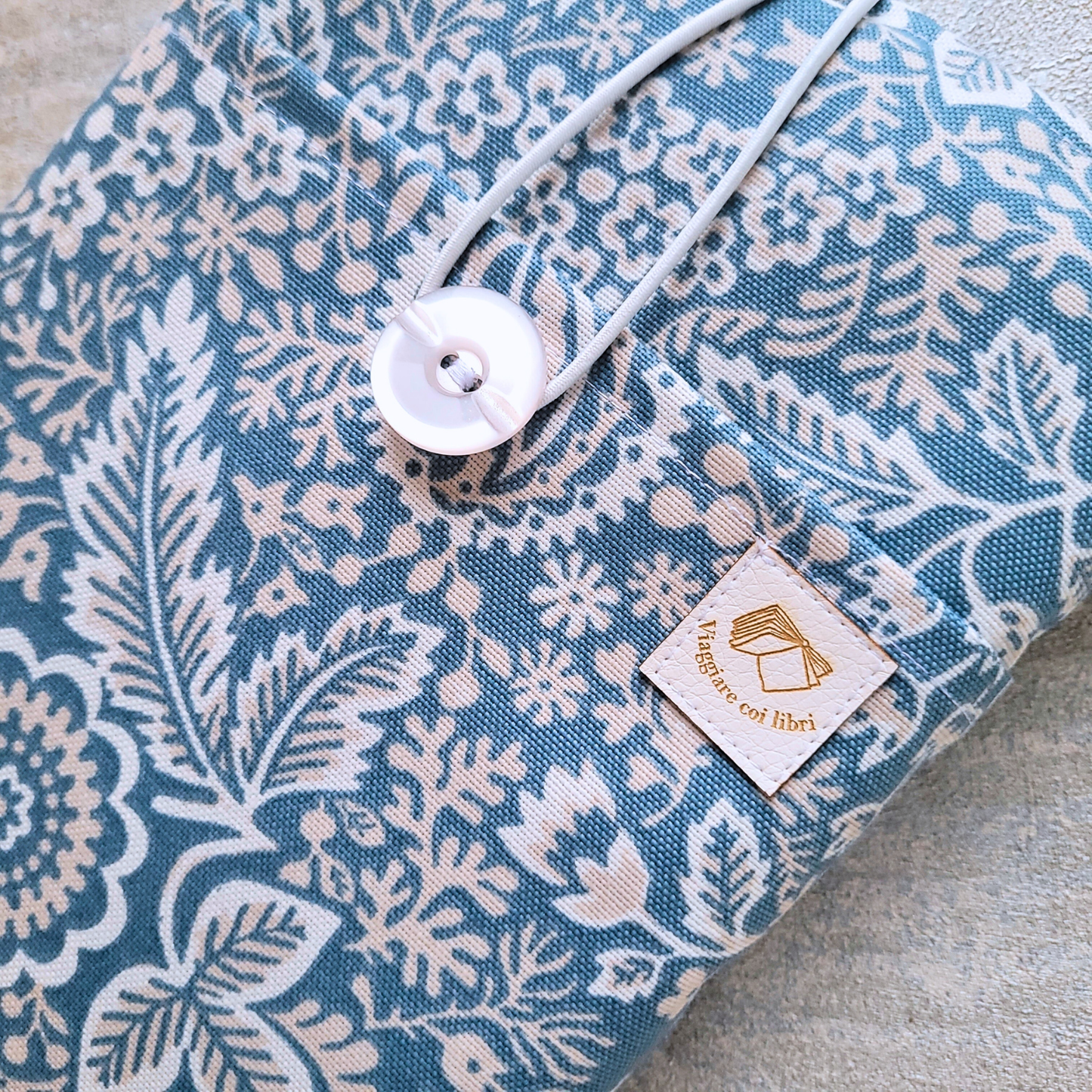 Book sleeve " Inverno "