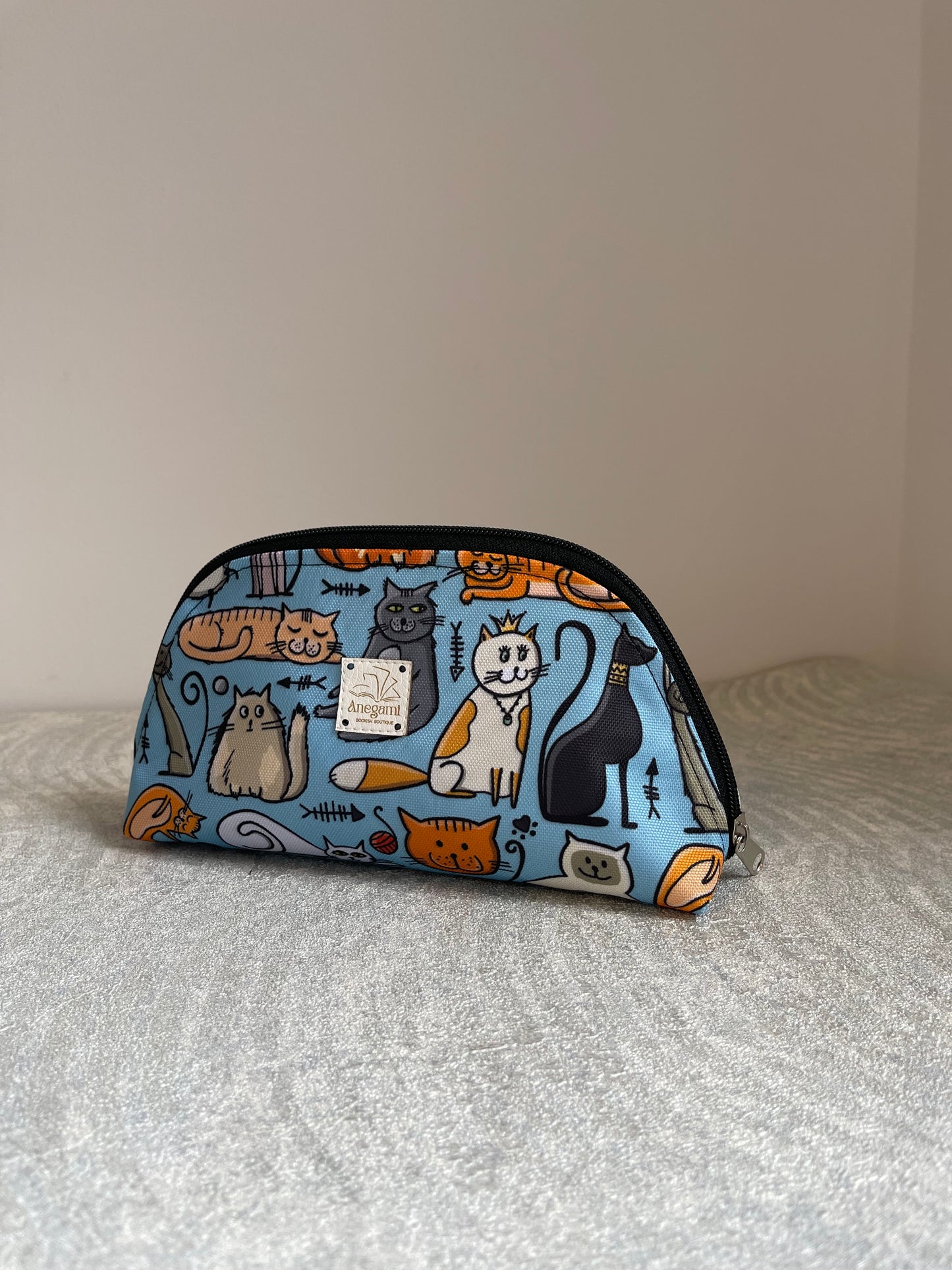 Încărcător și husă pentru mouse „Pisici sălbatice”