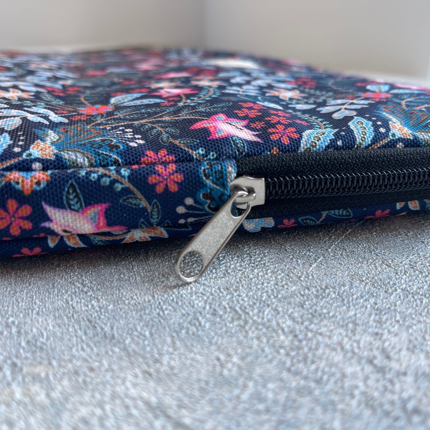 Husă pentru laptop „Grădină de flori”
