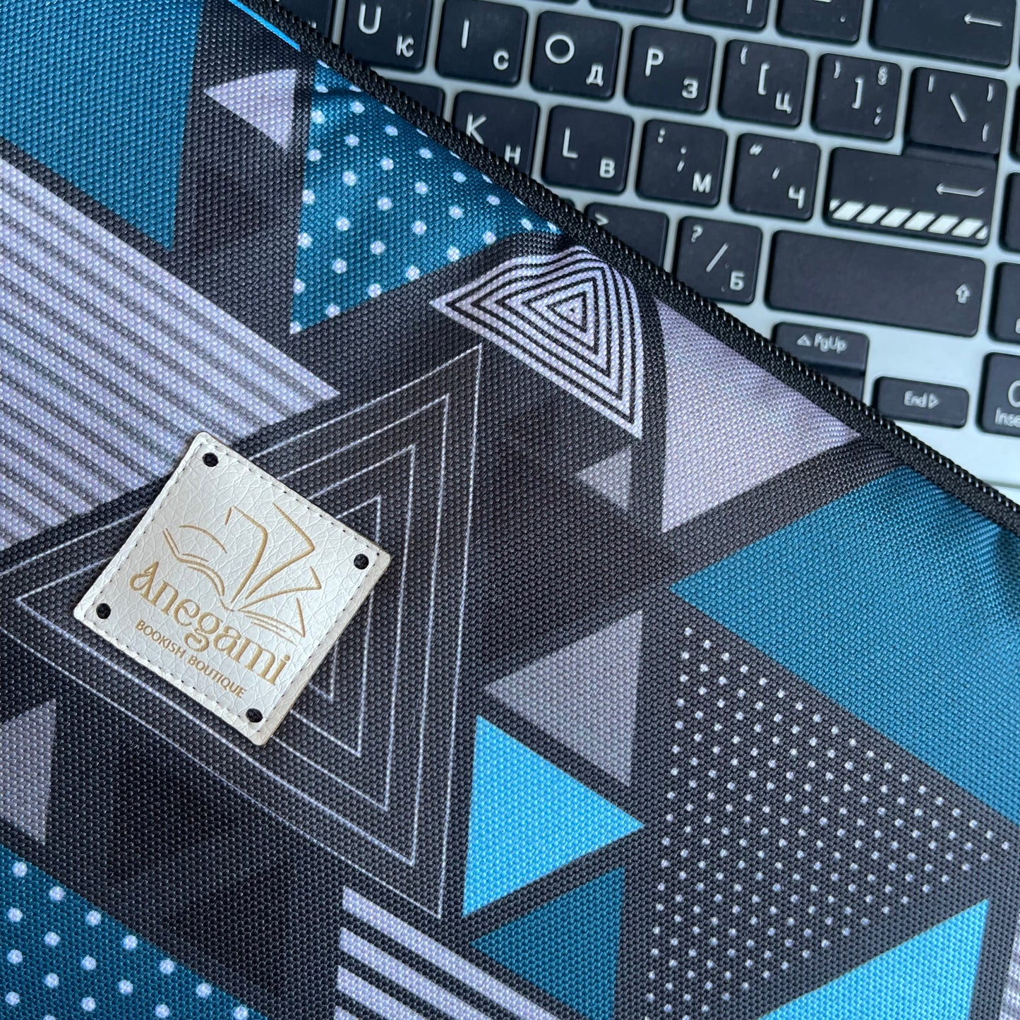 Husă pentru laptop „Triunghiuri”