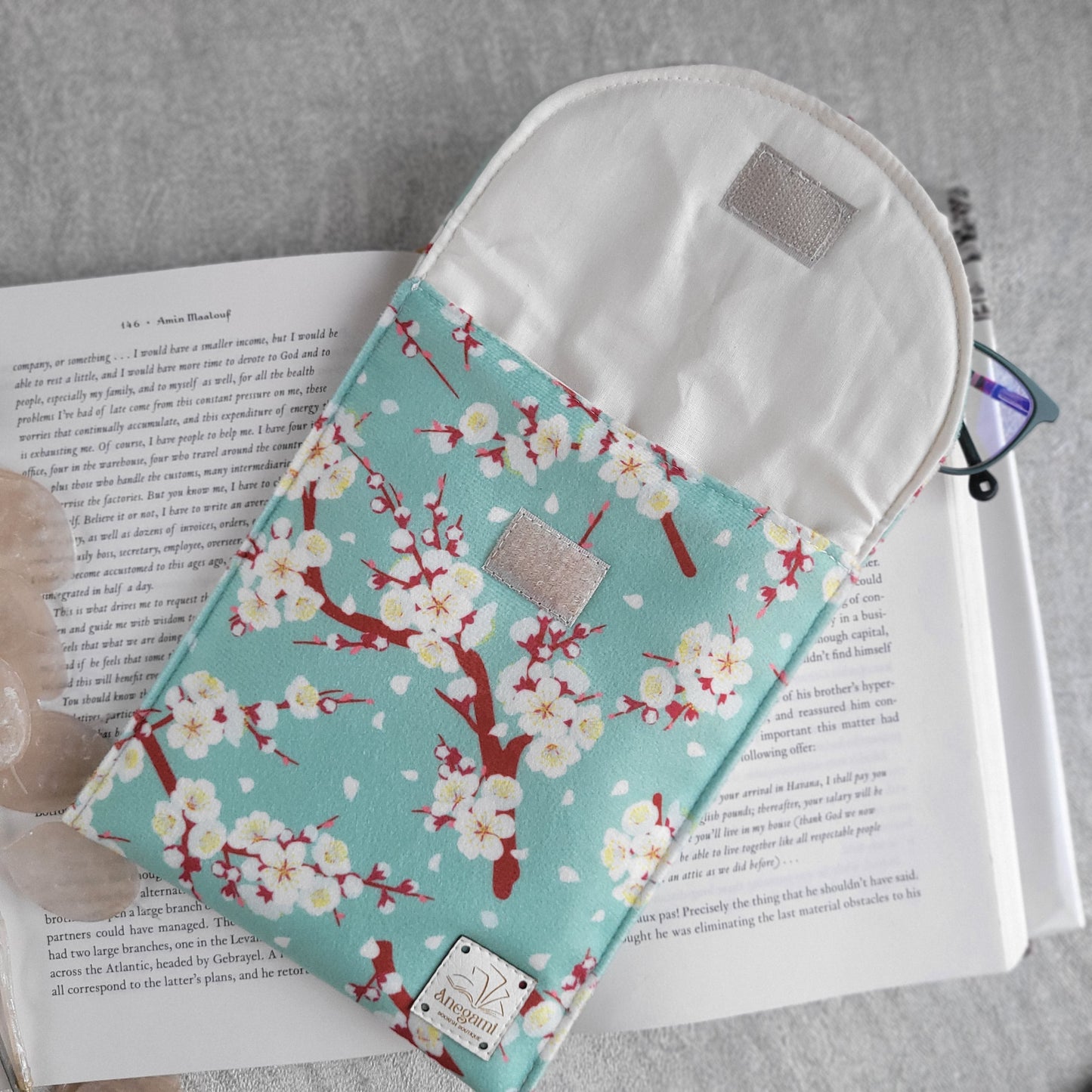 Husă Kindle „Flori de primăvară”