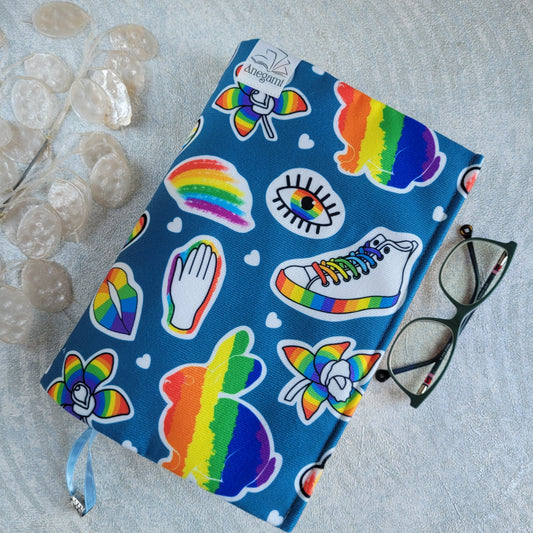 Coperta cărții „Lumea colorată”