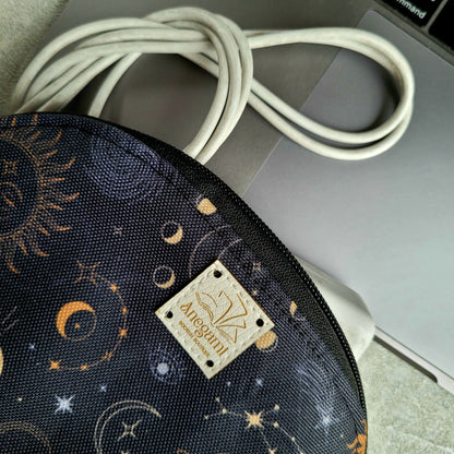 Cable and Mouse Pouch “Astro”