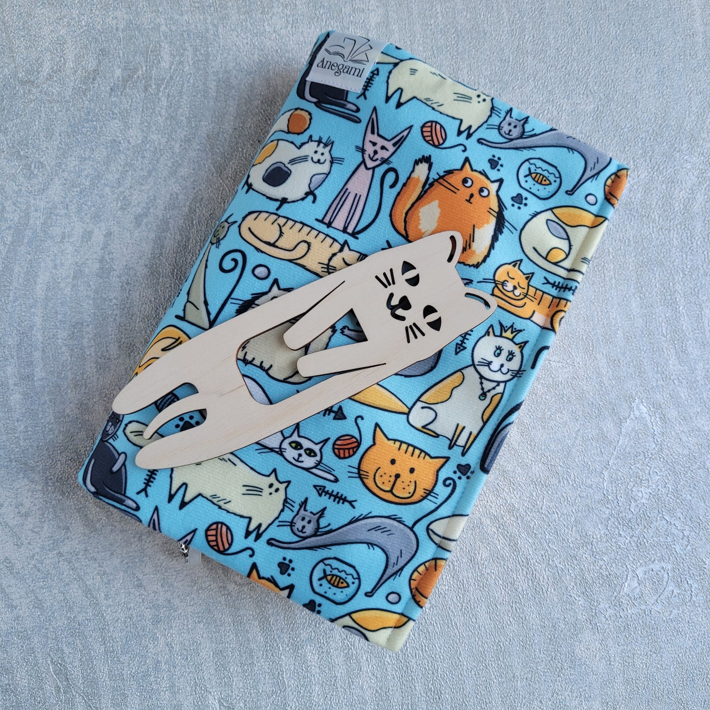 Комплект подвързия и книгоразделител" Котка"