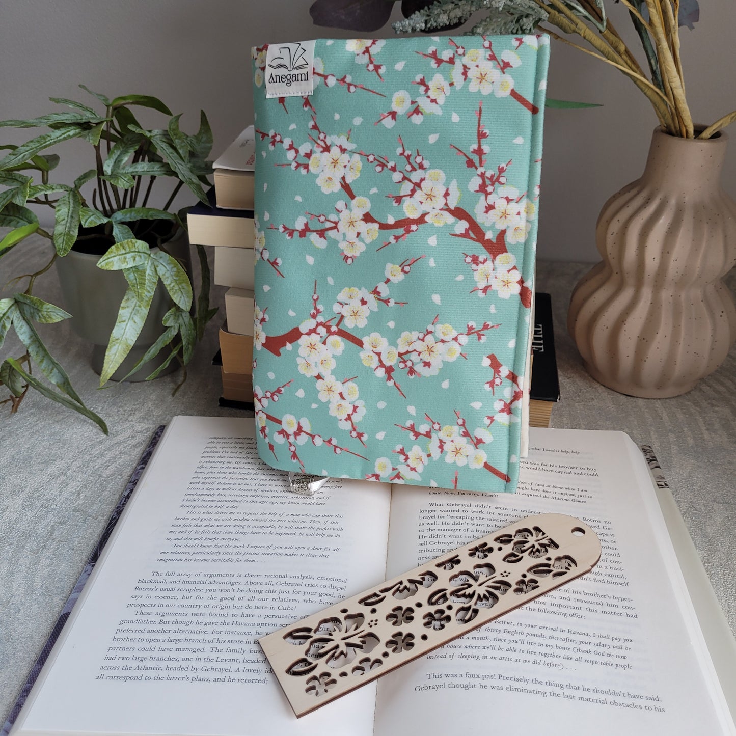 Комплект подвързия и книгоразделител " Сакура "