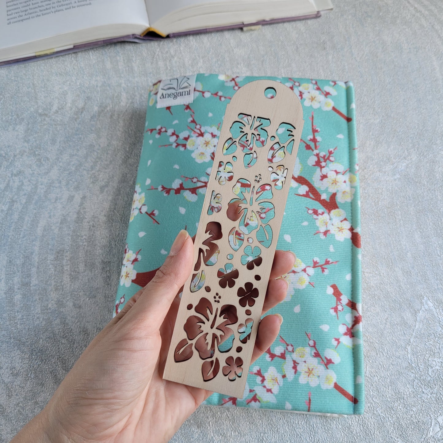 Комплект подвързия и книгоразделител " Сакура "