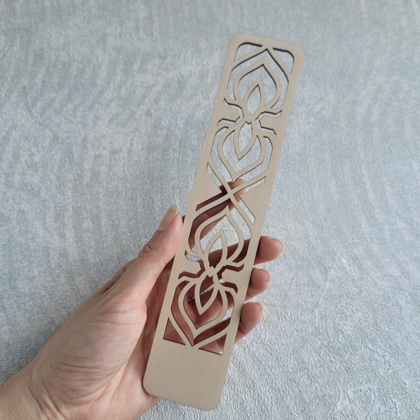 Set de legare și semne de carte „Broderie delicată”