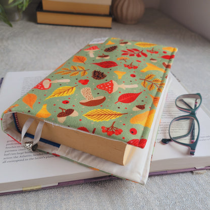 Подвързия за книга " Есен"