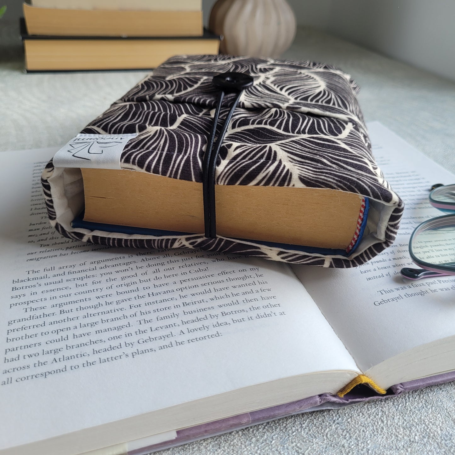 Книжен джоб " Монохром "