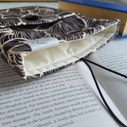 Книжен джоб " Монохром "