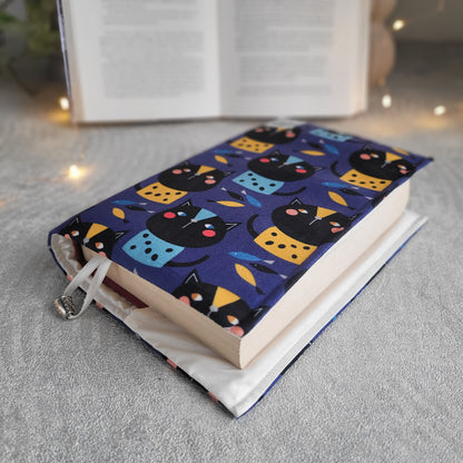 Подвързия за книга " Pop Cats "