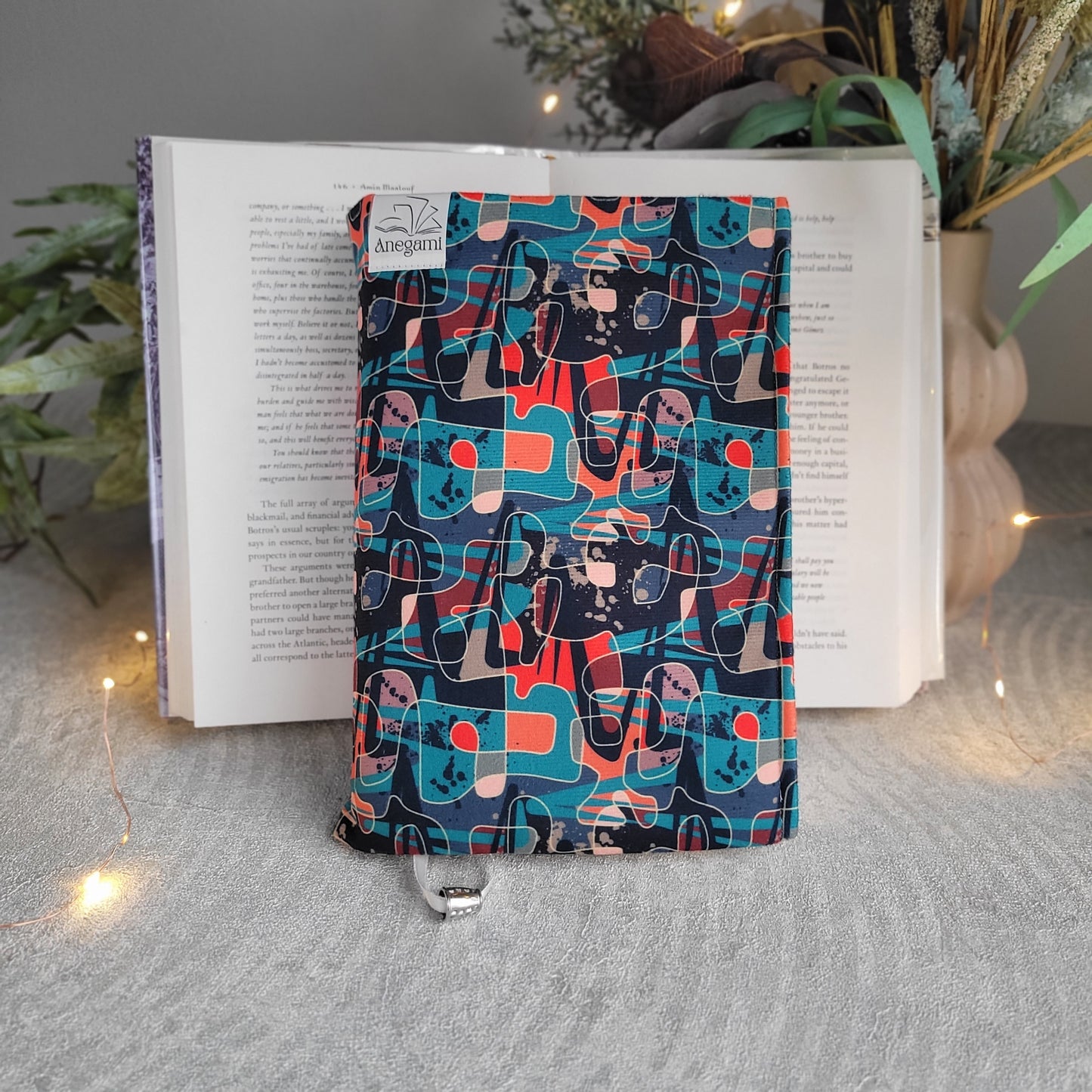 Подвързия за книга " Graphic Pulse "