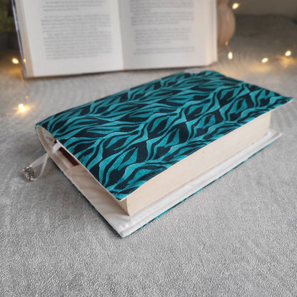 Подвързия за книга " Aqua Rhythm "