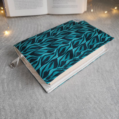 Подвързия за книга " Aqua Rhythm "