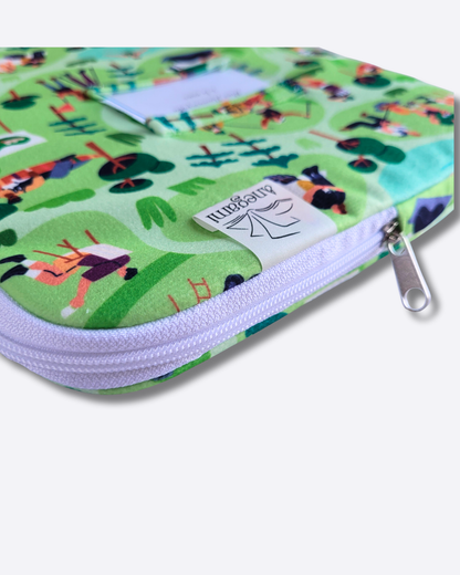 Папка за учебници от текстил „Горско приключение“