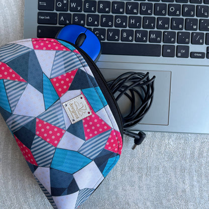 Калъф за зарядно и мишка " Стил "