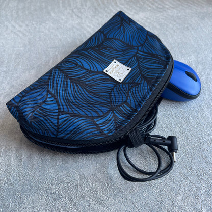 Cable and Mouse Pouch “Stylish Blue”