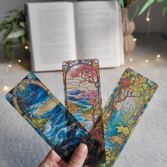 Комплект книгоразделители „ Витражи ”