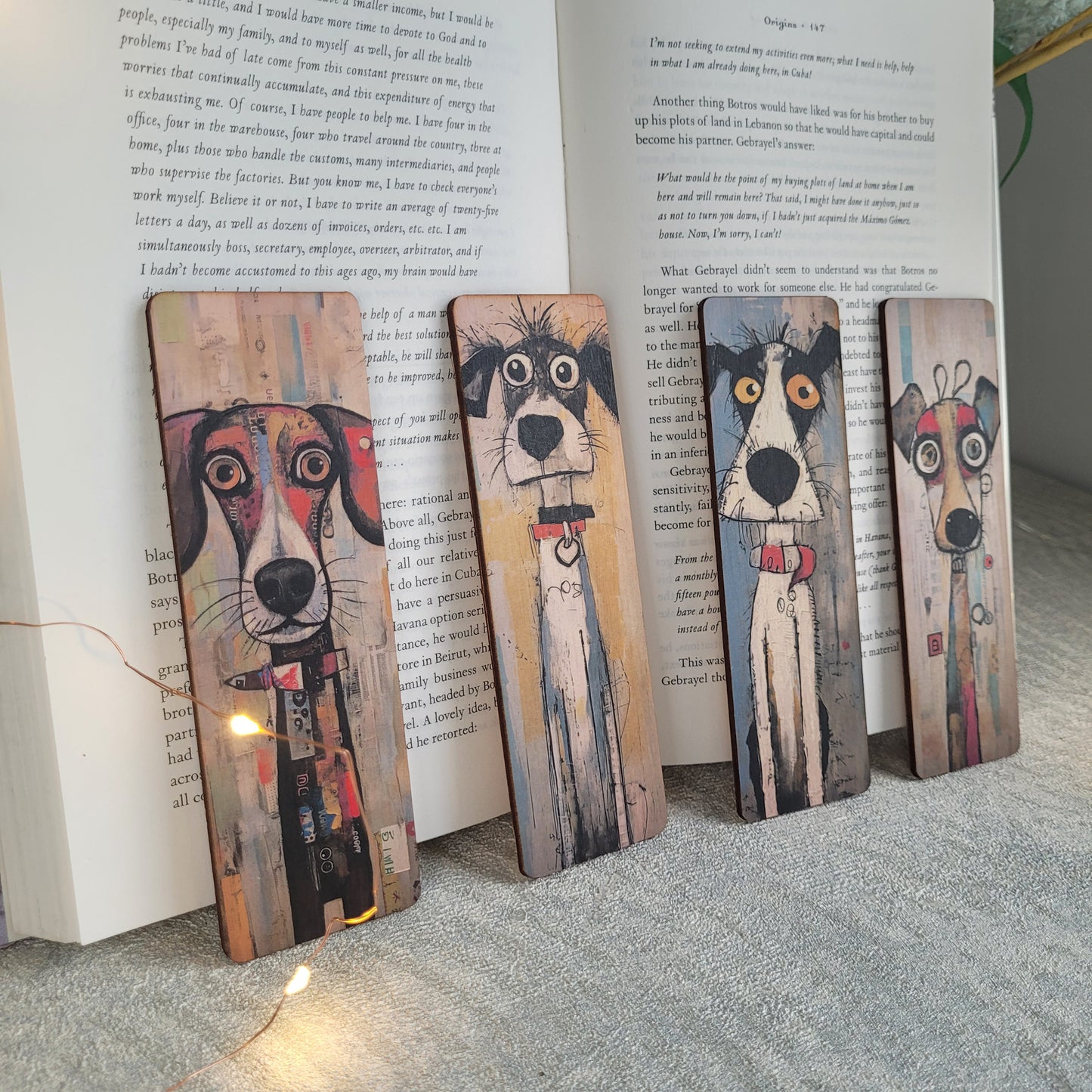 The Dog Gallery комплект – арт дървени книгоразделители с кучета